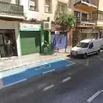 Comfortable Apartment In Center With Private Parking Garage