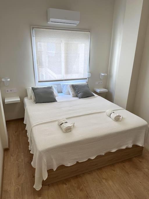 Apartamento Comfortable In Center With Private Parking Garage