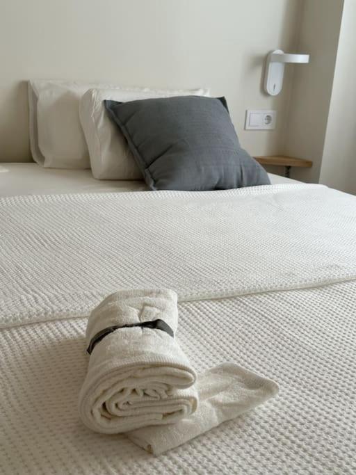 Comfortable In Center With Private Parking Garage *
